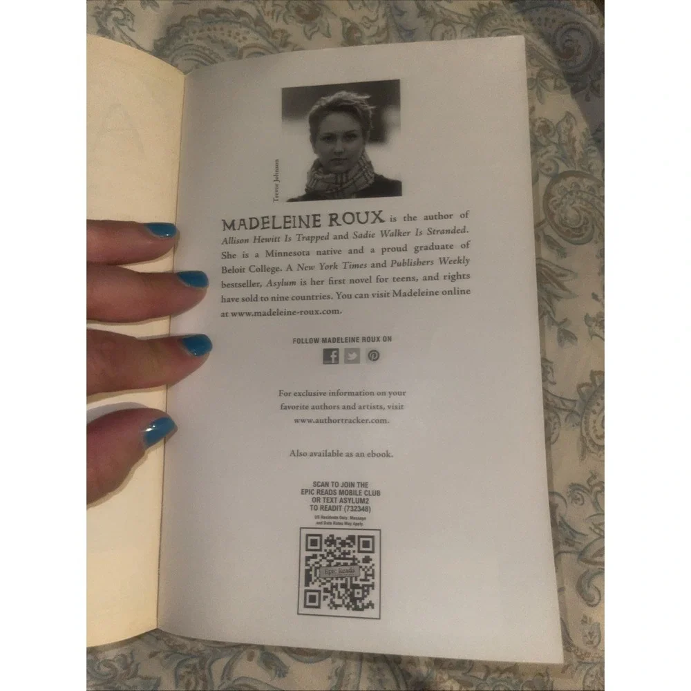 Asylum by‎ Madeleine Roux (2013, Hardcover)